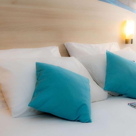 Brit Hotel La Rochelle Perigny Bagian luar foto