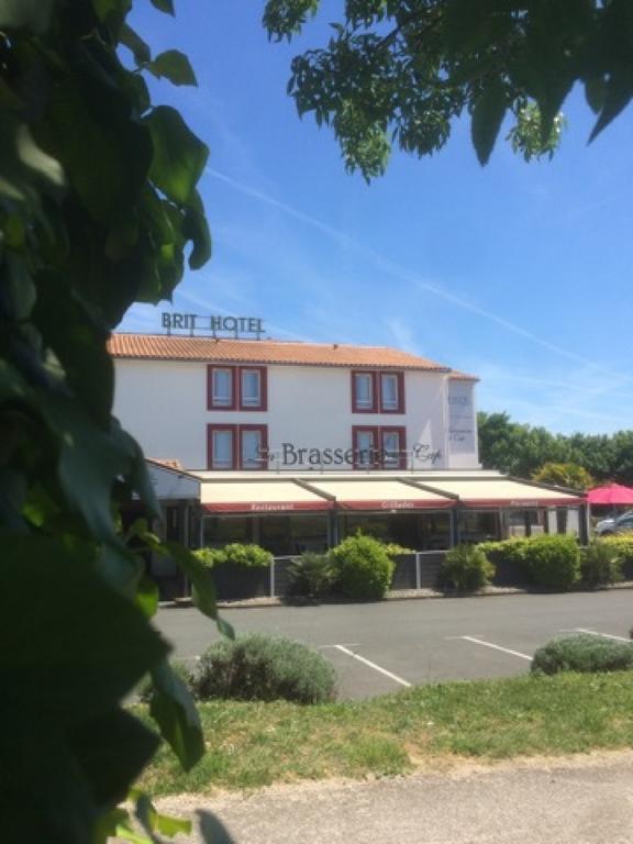 Brit Hotel La Rochelle Perigny Bagian luar foto