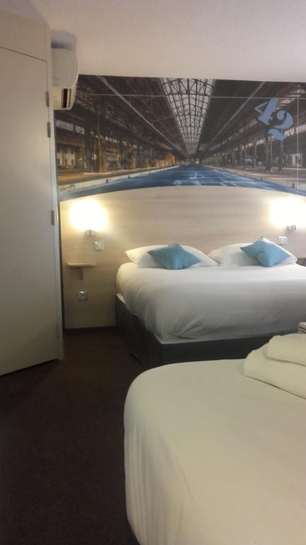 Brit Hotel La Rochelle Perigny Bagian luar foto