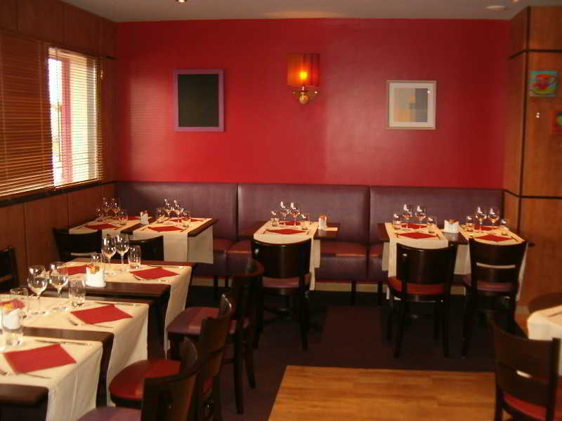 Brit Hotel La Rochelle Perigny Bagian luar foto